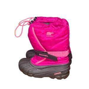 Sorel kids snow boots size 6Y